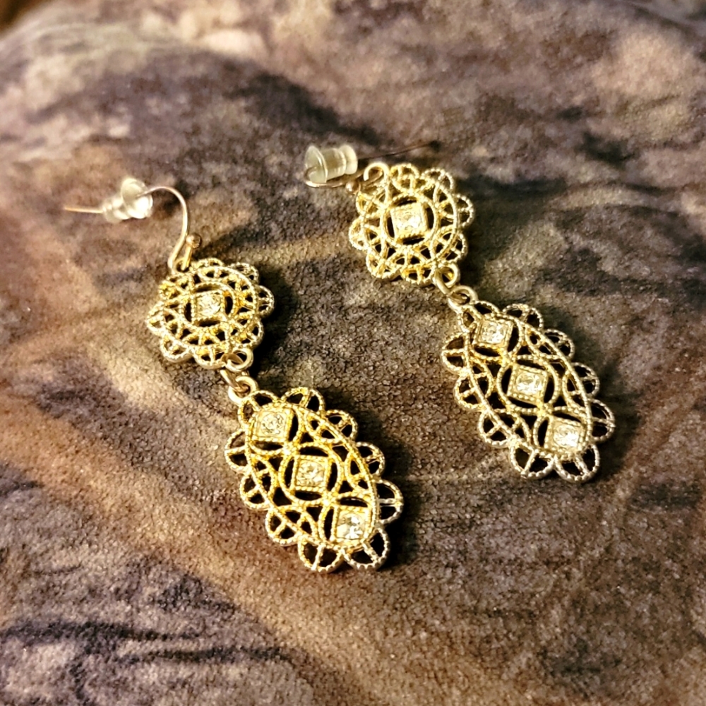 Gold Fashion Necklace Set